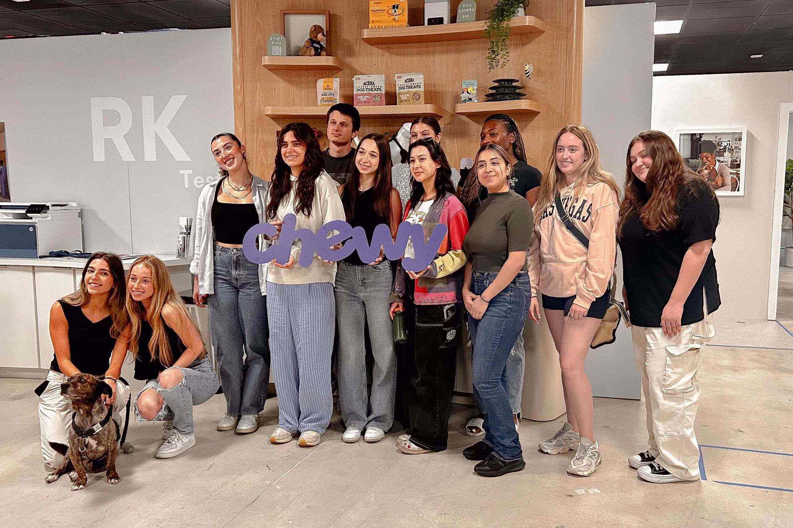 2560×1707 PR Campaigns Class at Chewy HQ